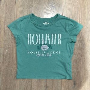 Half Sleeve Green Graphic Top